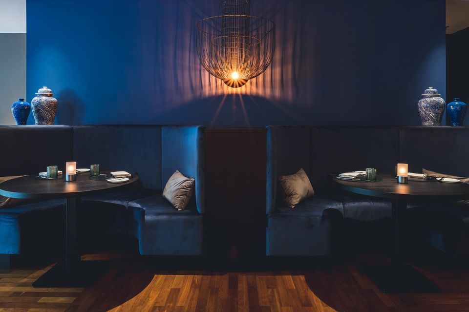 Das „Heritage“-Restaurant mit Bar ist mit seiner so raffiniert wie lässigen Karte auch bei Berlinern beliebt