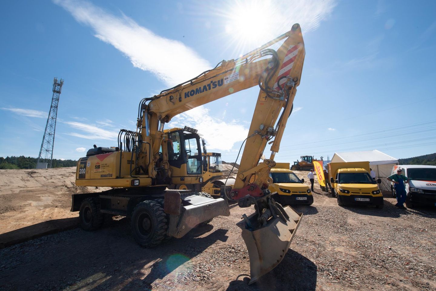 Die Bagger, Planierraupen und Radlader von Komatsu sind von keiner Baustelle mehr wegzudenken