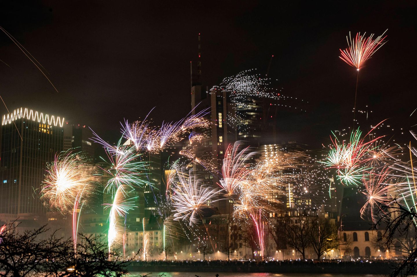 Feuerwerk über Frankfurt – Partystimmung gab es hier zuletzt auch auf dem Börsenparkett