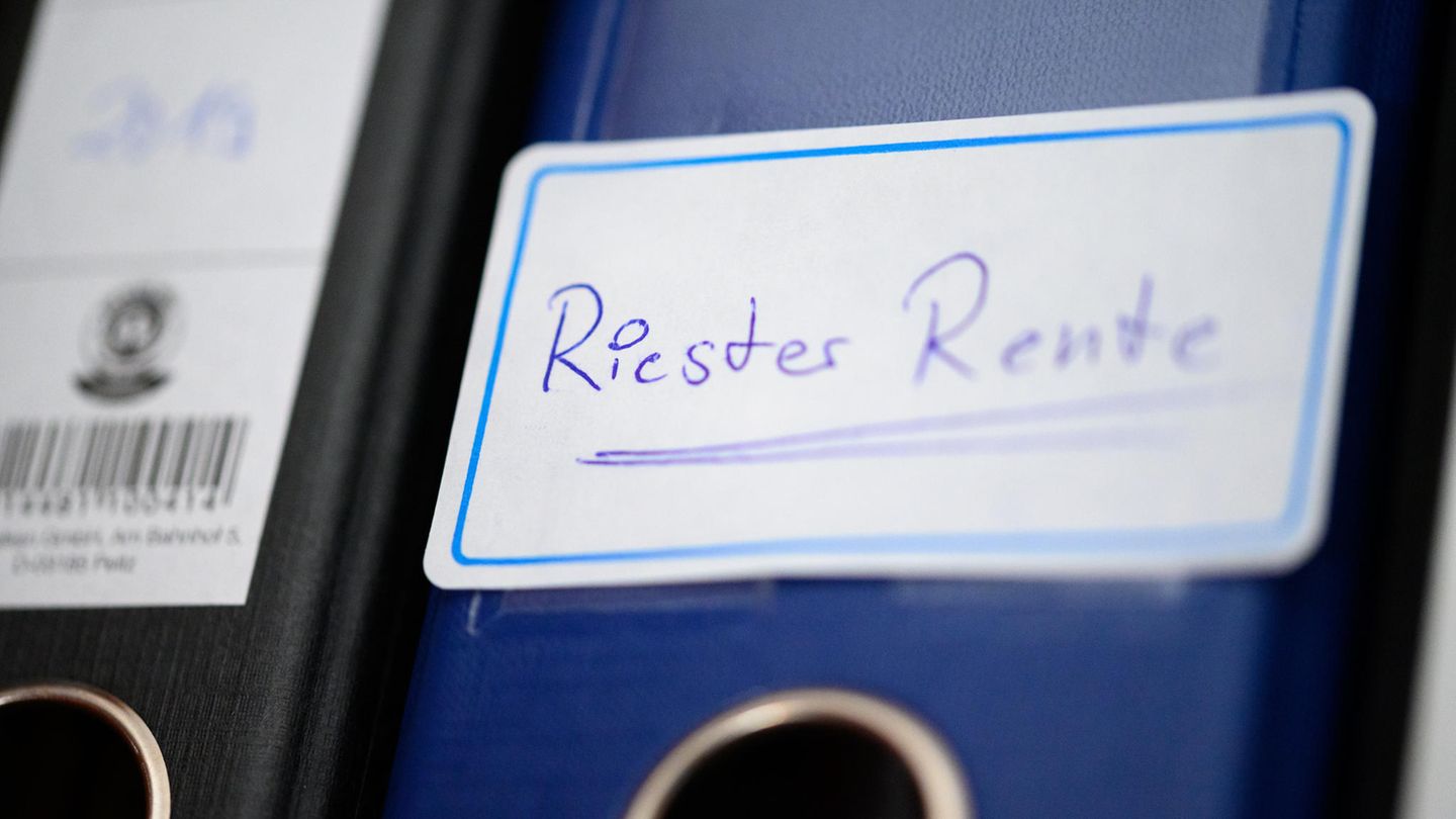 Altersvorsorge-Was-tun-mit-alten-Riester-Vertr-gen-Capital-