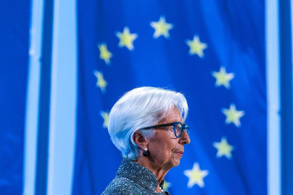 EZB-Chefin Christine Lagarde wird am Donnerstag über den weiteren Zinskurs der EZB berichten