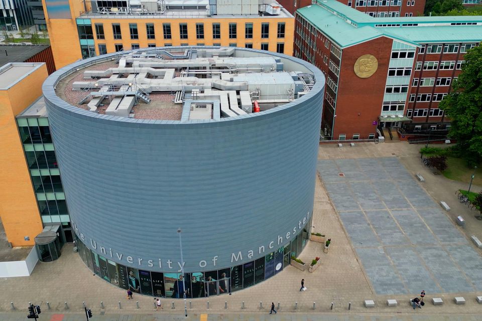 Mit jeweils 98,5 Punkten ging Platz zwei des Rankings der führenden Universitäten in Sachen Nachhaltigkeit an die University of Manchester sowie ...