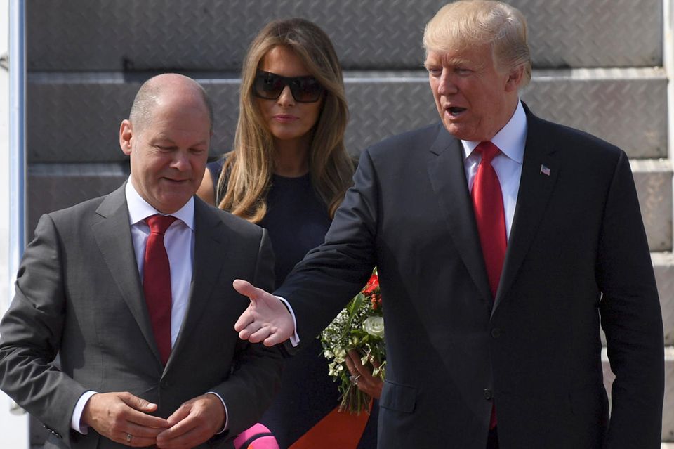 Olaf Scholz, damals Hamburger Bürgermeister, empfängt 2017 US-Präsident Donald Trump