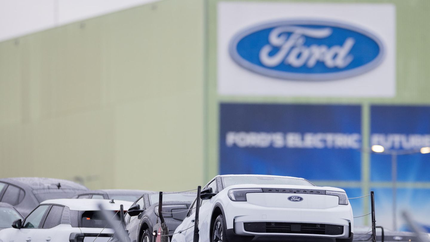 Autoindustrie-Ford-streicht-2900-Stellen-in-Deutschland