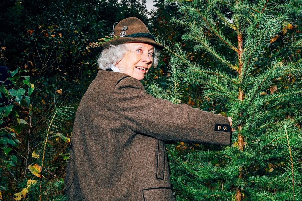 Christiane Underberg im Wald der Familie