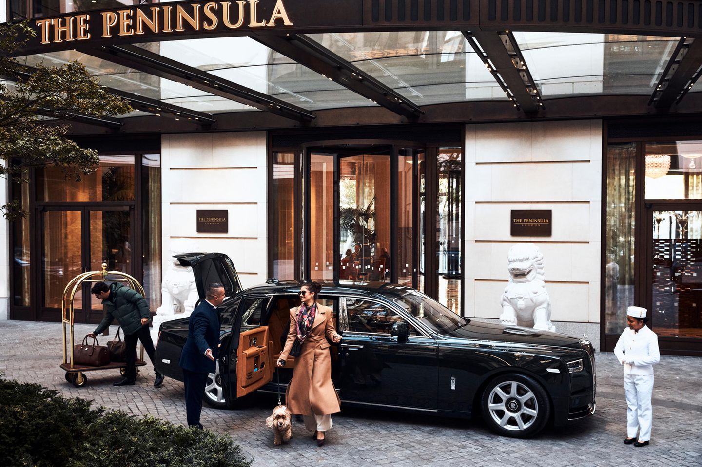 Zum ersten Hotel Londons, dessen Bau mehr als eine Milliarde Pfund verschlang, erschien ein Bildband bei Assouline, aus dem diese Aufnahme stammt