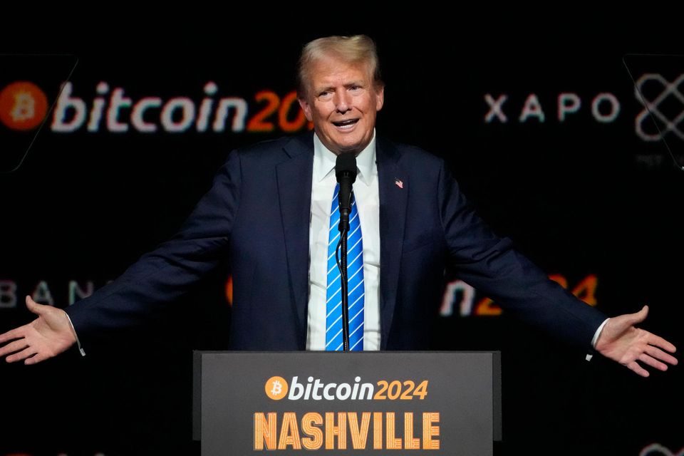 Bitcoin-Anhänger: Der künftige US-Präsident Donald Trump bei einer Krypto-Konferenz in Nashville im Juli 2024