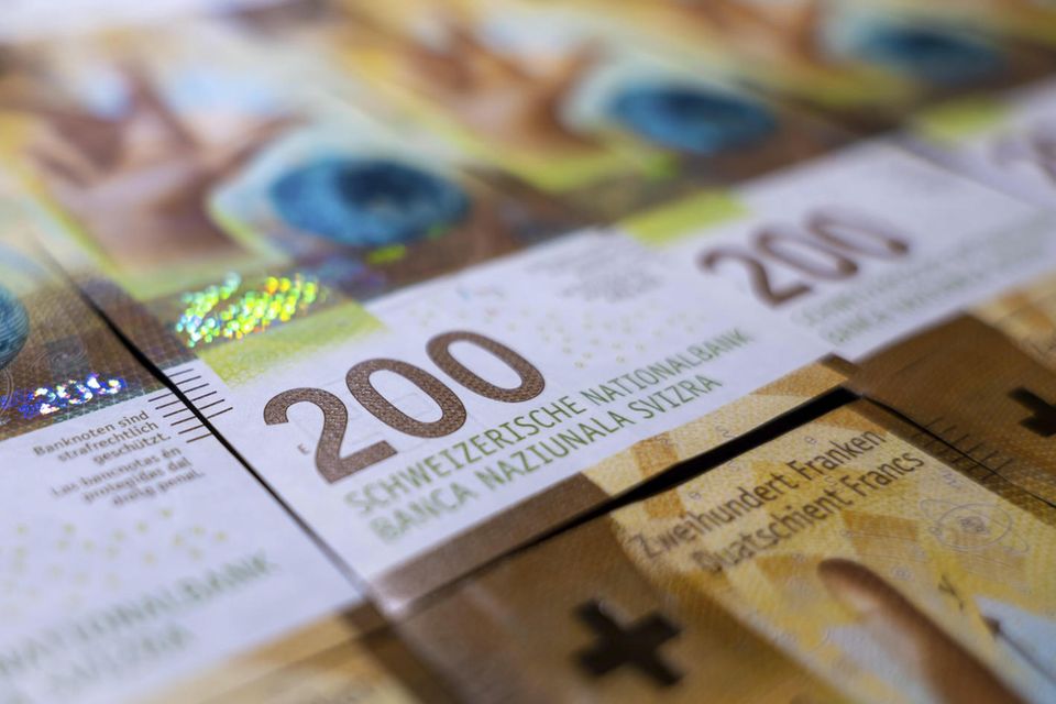 Schweizer Banknoten im Wert von 200 Franken
