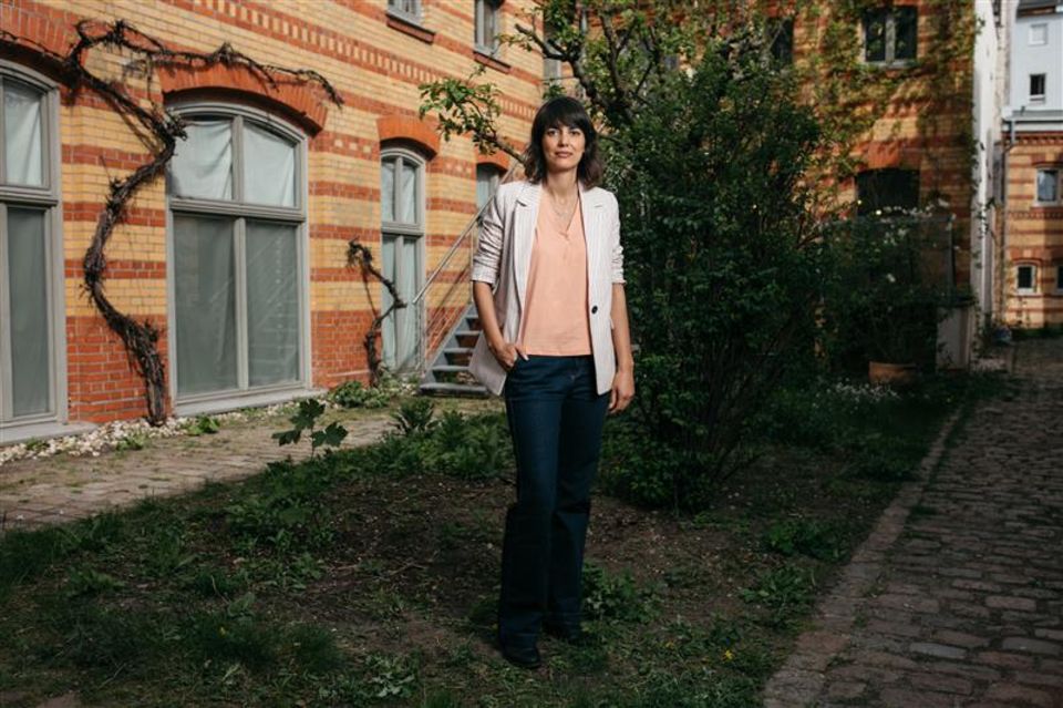 Sonja Jost von Dude Chem