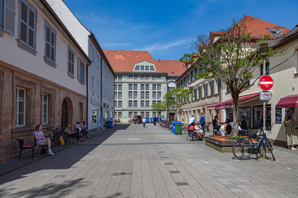 Kirchenplatz der Stadt Erlangen in Bayern