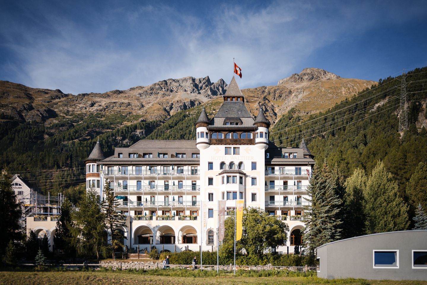 Mitten in den Bergen lässt sich im Hotel Walther die mondäne Urlaubsatmosphäre des frühen 20. Jahrhunderts nachempfinden