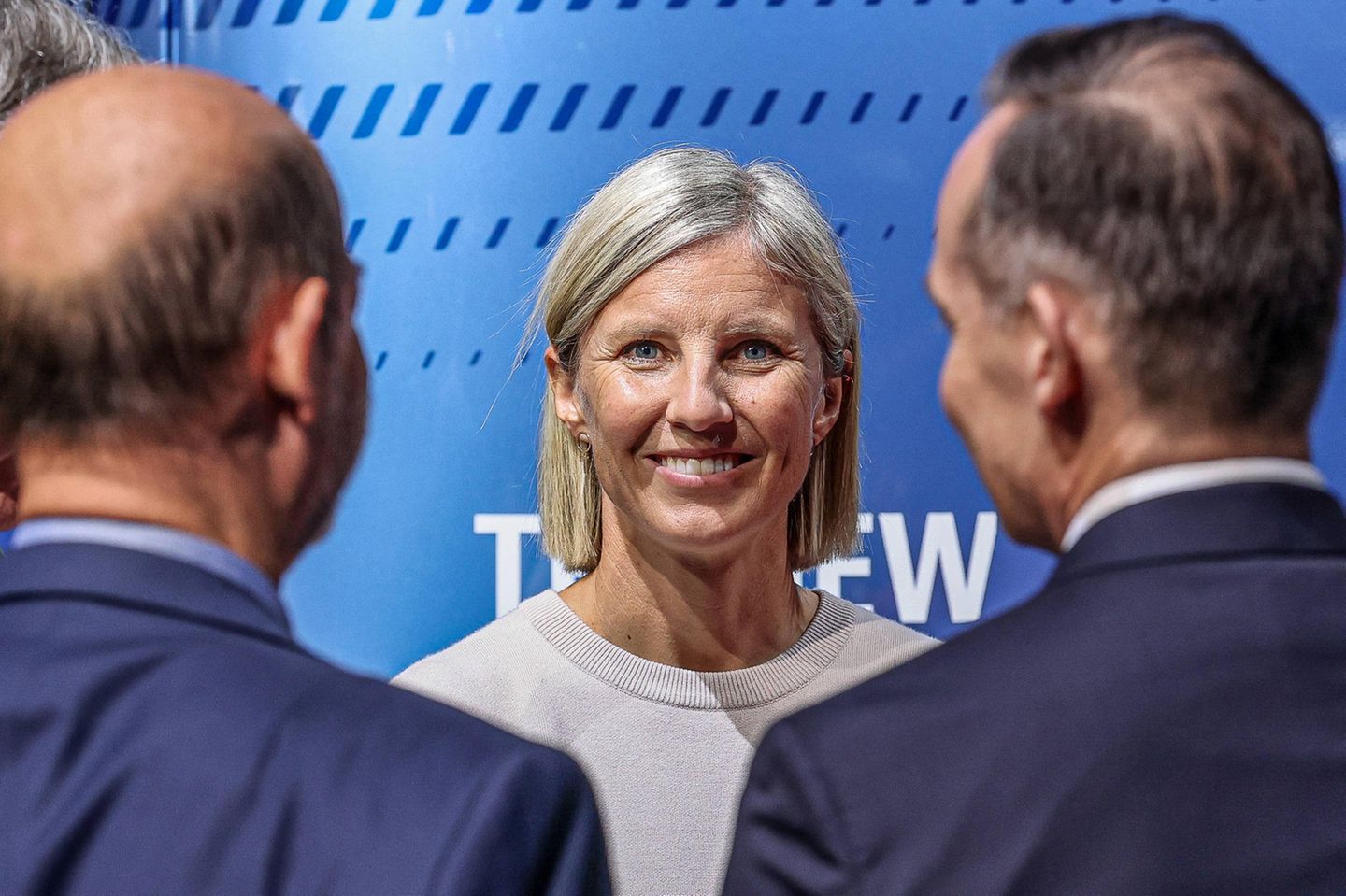 Karin Rådström ist seit Oktober 2024 Chefin von Daimler Trucks – einer eigentlich originär männlich dominierten Branche