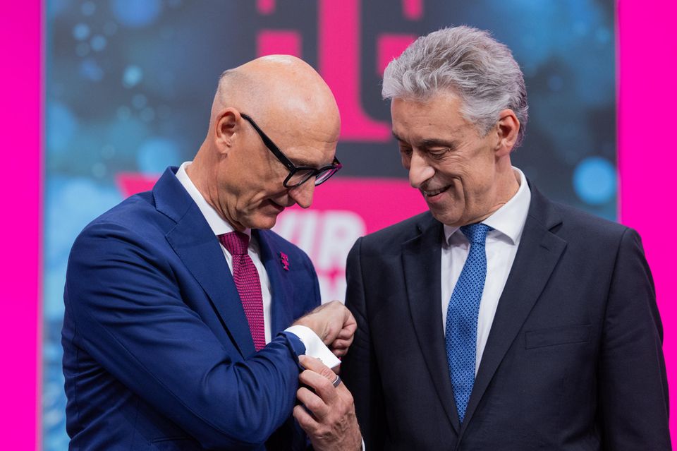 Telekom-CEO Timotheus Höttges (l.) und Frank Appel, Vorsitzender des Aufsichtsrats