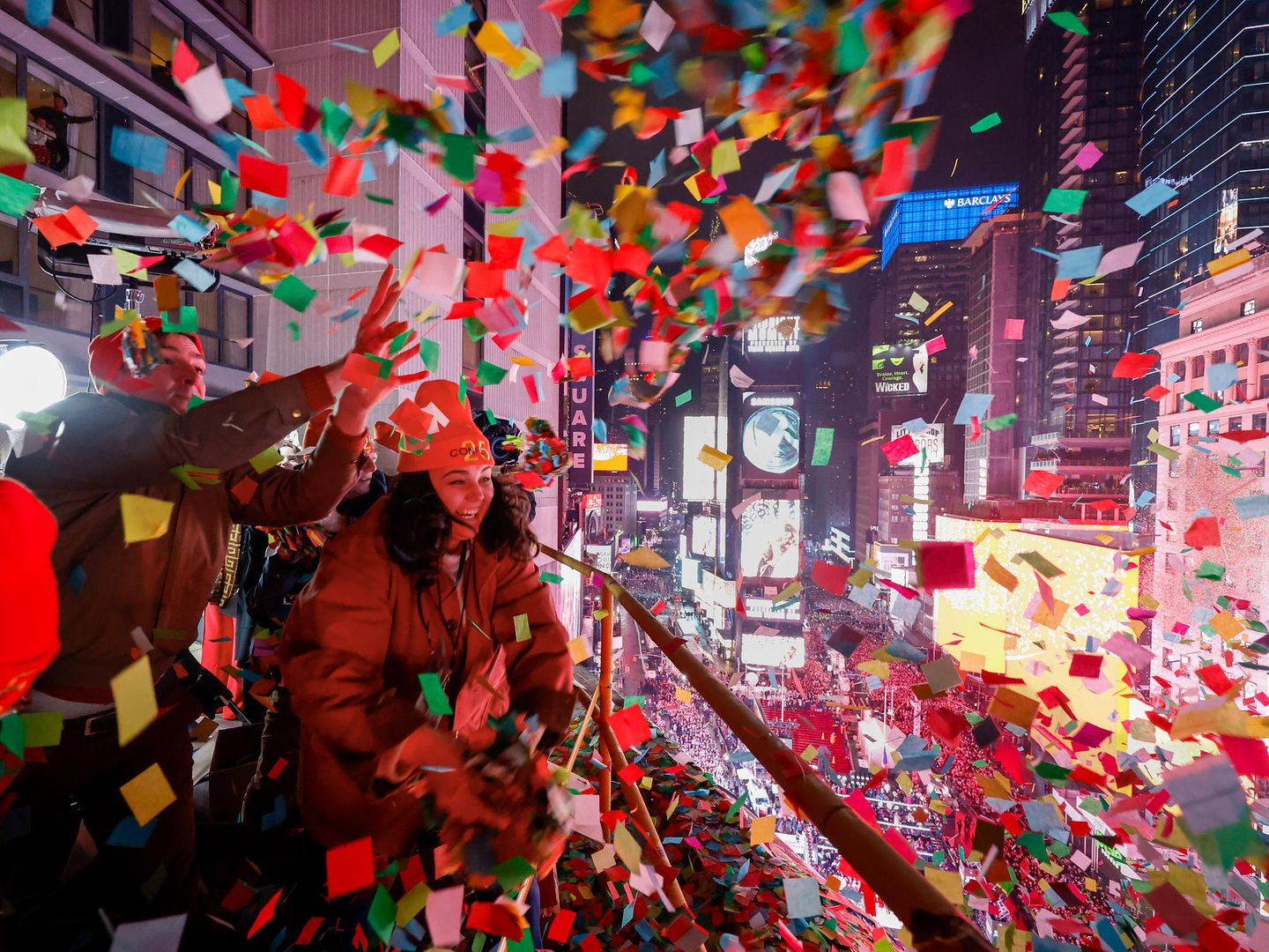 Wetten auf Bitcoin, Zinsen, Zölle: Treten diese Vorhersagen 2025 ein? -  Capital.de