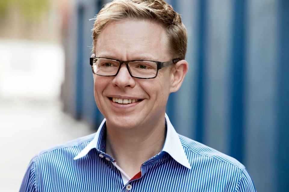 Stephan Schambach ist ein Pionier im Bereich E-Commerce und gründete unter anderem den Softwarespezialisten Intershop. Als Investor ist er auch bei einigen Start-ups involviert. Schambach ist schon mehrfach als Großspender der CDU aufgefallen. An die Christdemokraten spendete der 54-Jährige allein im letzten Jahr zusammengerechnet 800.000 Euro, verteilt auf jeweils vier Einzelspenden. Die jüngste erfolgte am 30. Dezember.