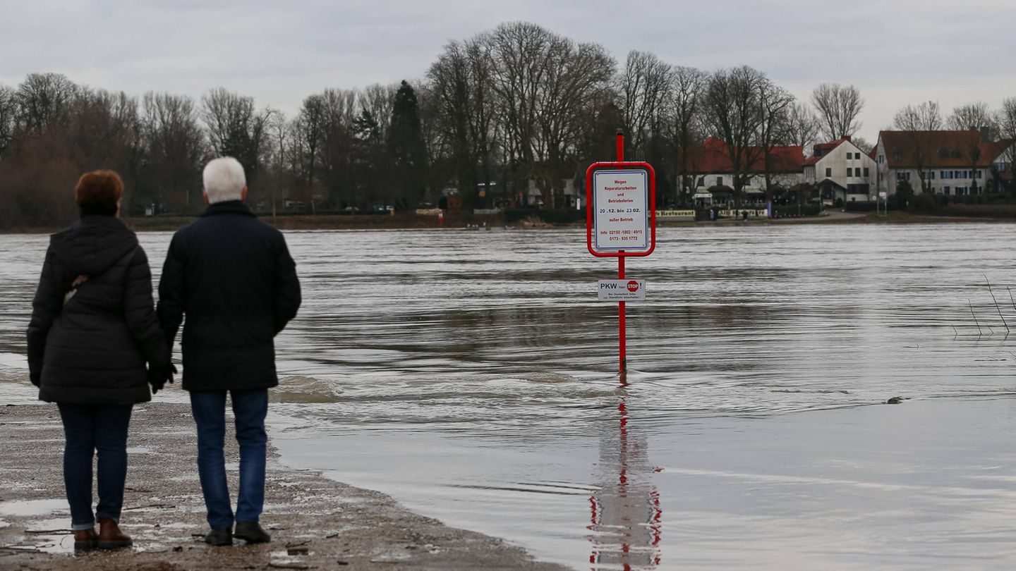 Wetterextreme: So wappnen sich Hausbesitzer gegen Hochwasser und Starkregen | Capital+