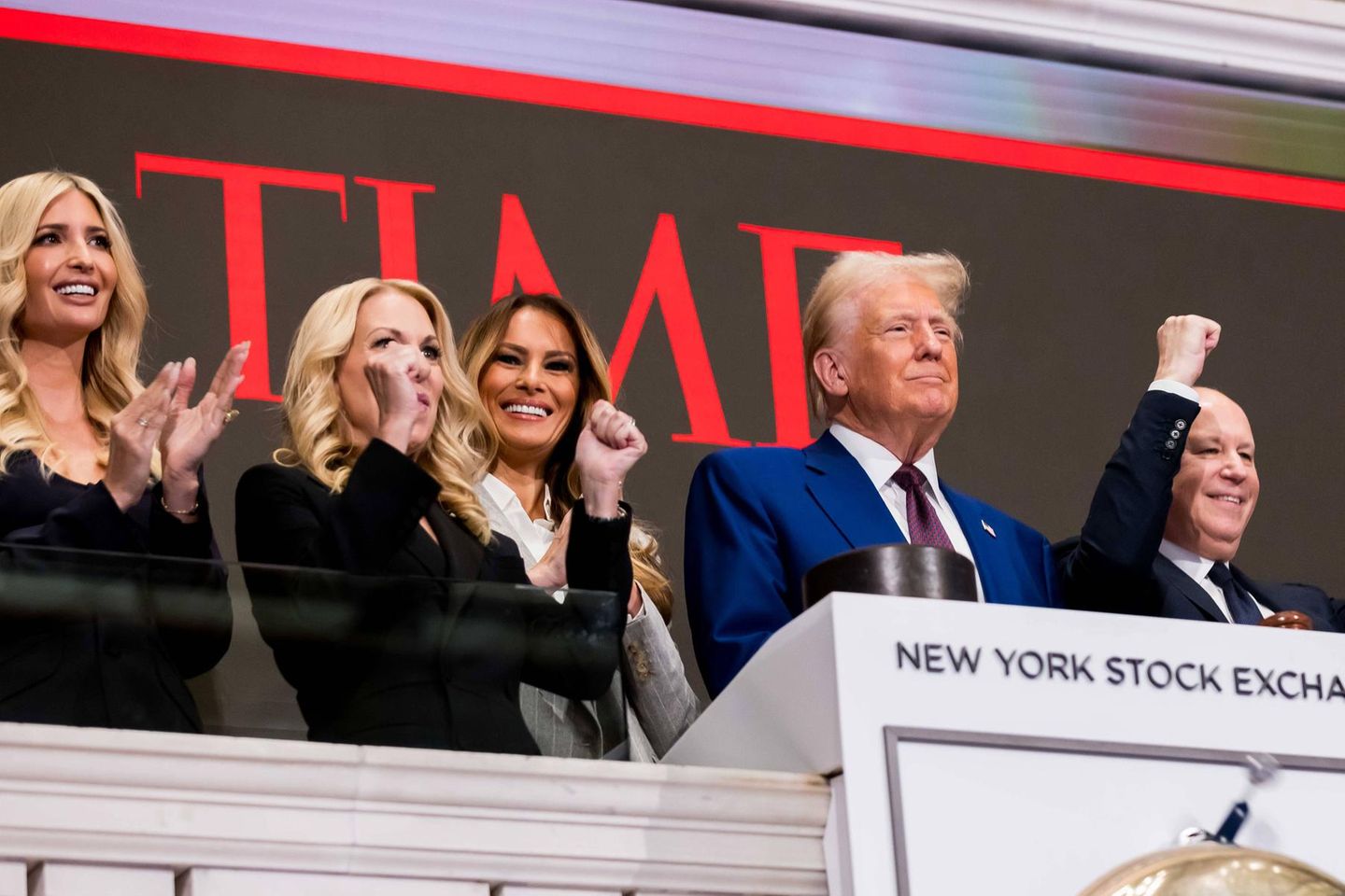 Donald Trump lässt sich bei einem Besuch der New Yorker Börse feiern