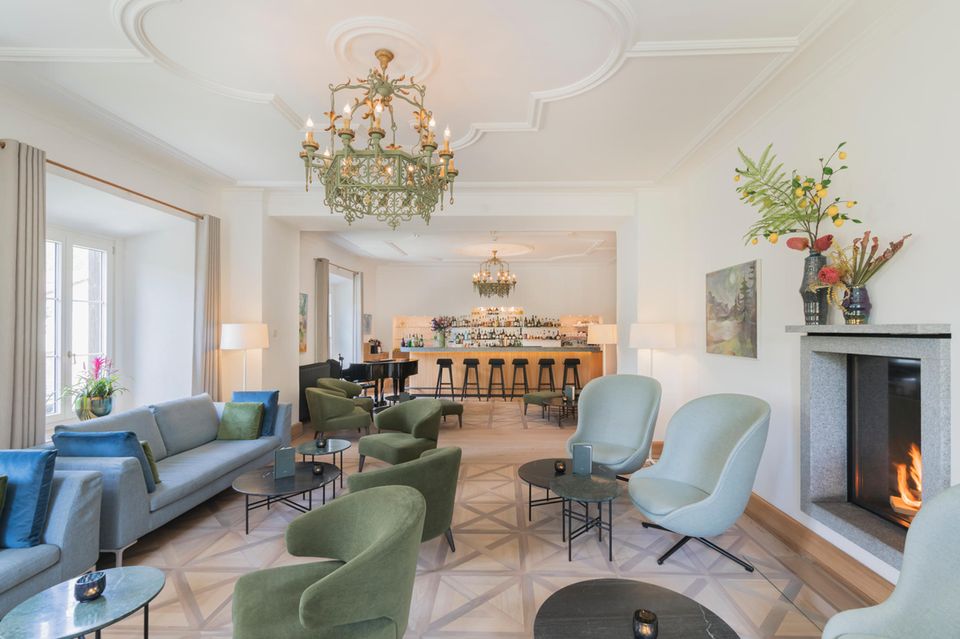 Die Nähe zu Italien prägt das Interieur des „Parkhotel Margna“ – mit Rundbögen, Verzierungen und mediterranen Farben