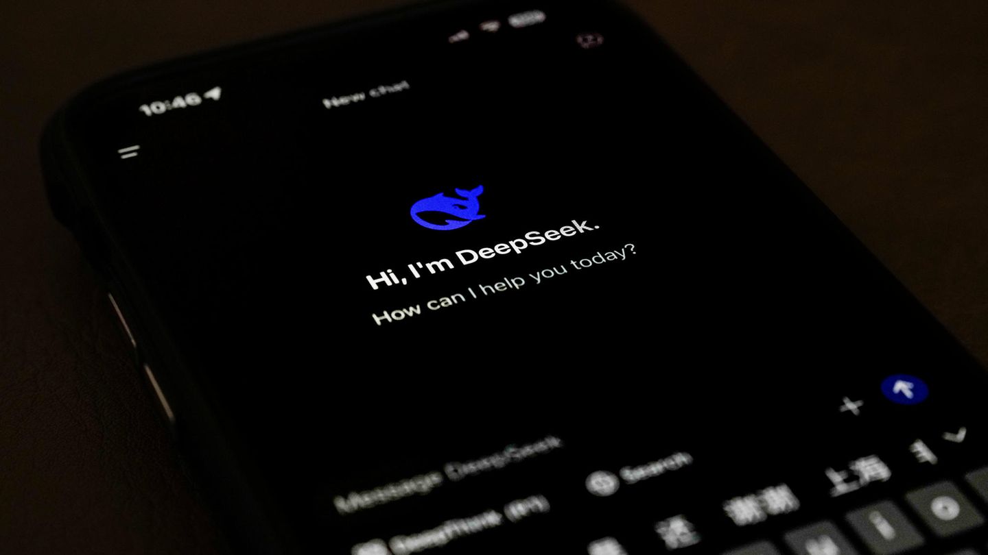 Chatbot aus China: KI-Experte: „In drei Wochen redet niemand mehr von Deepseek“