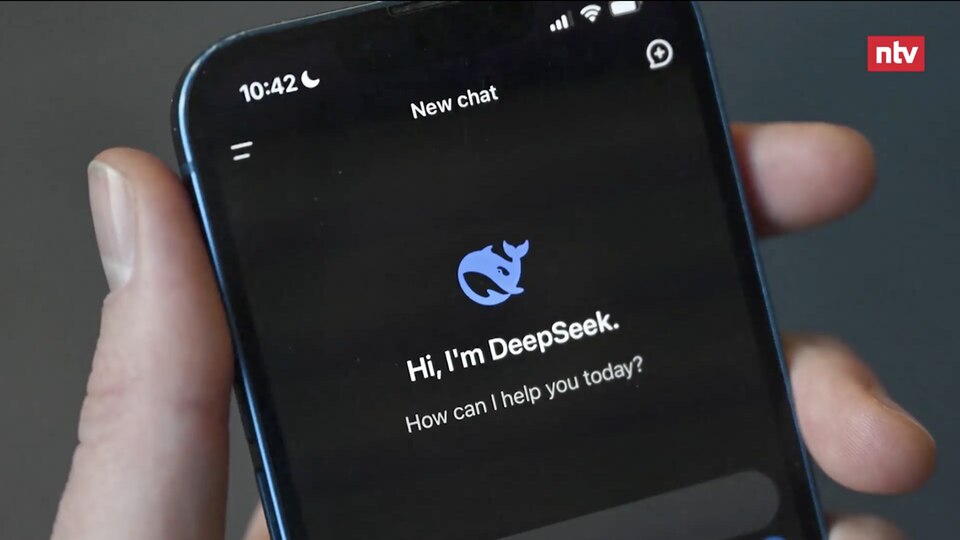 DeepSeek Chat DeepSeek Chat
