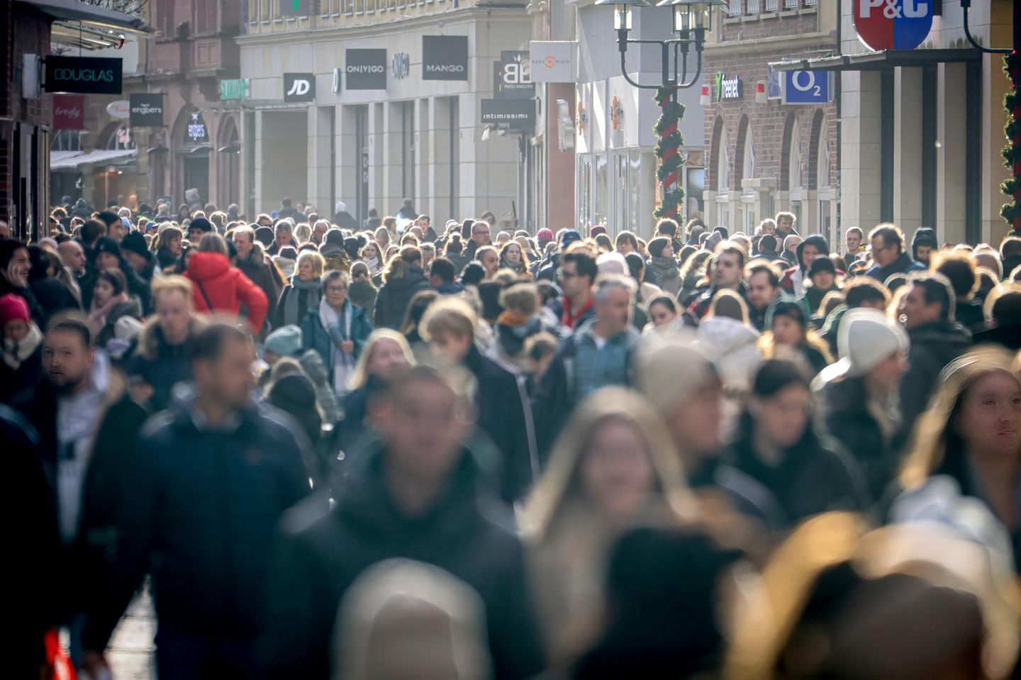 Beim Konsum konnten Verbraucher zuletzt das eine oder andere Schnäppchen machen. Die Inflation ist hier weniger stark gestiegen
