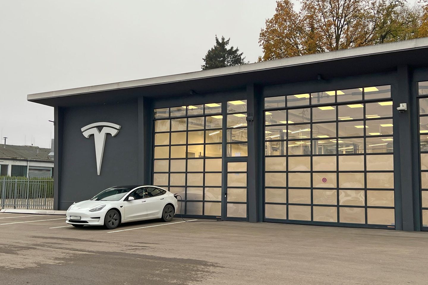 Tesla-Niederlassung in Memmingen