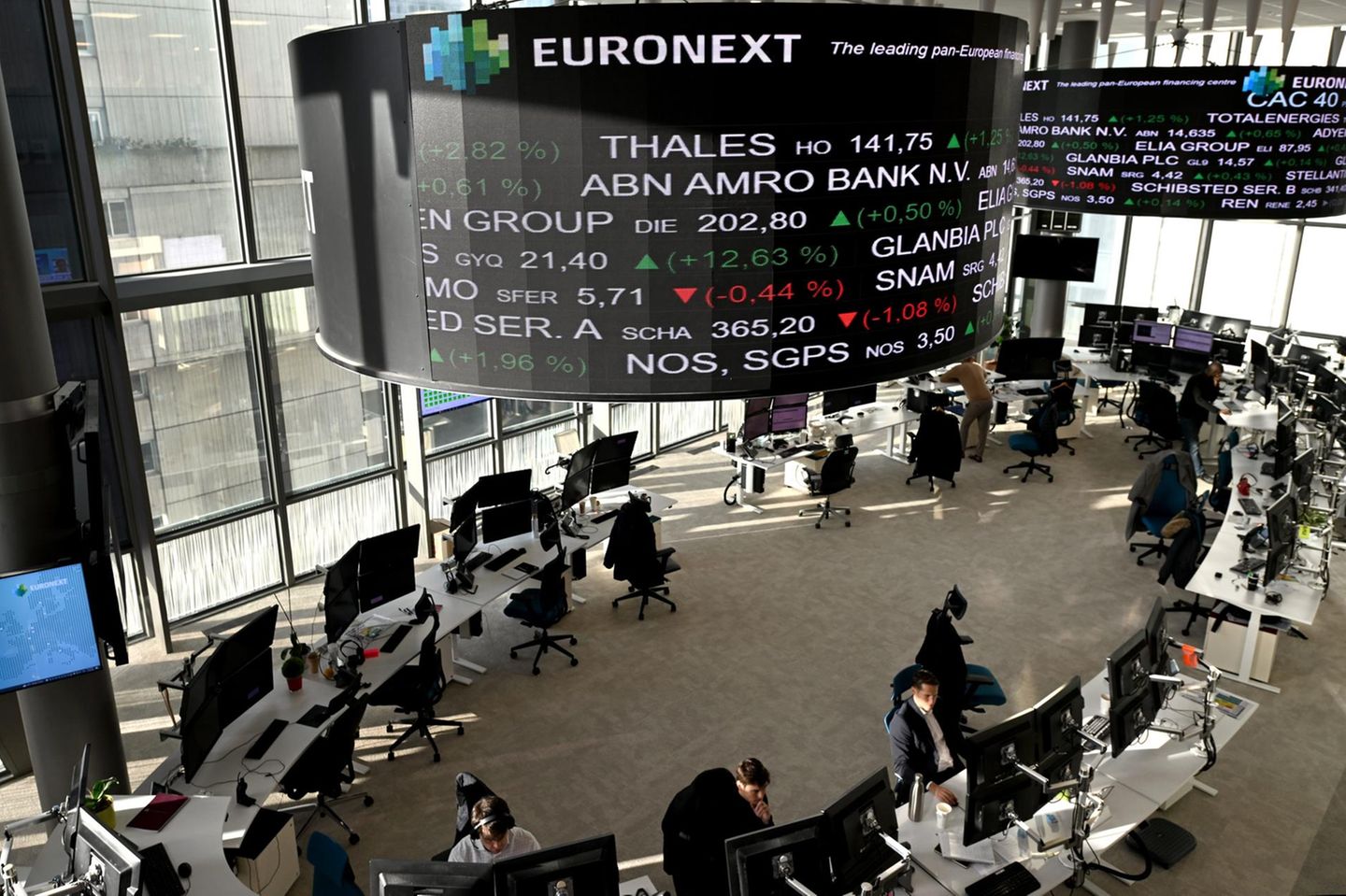 Blick in den Handelsraum der Pariser Börse