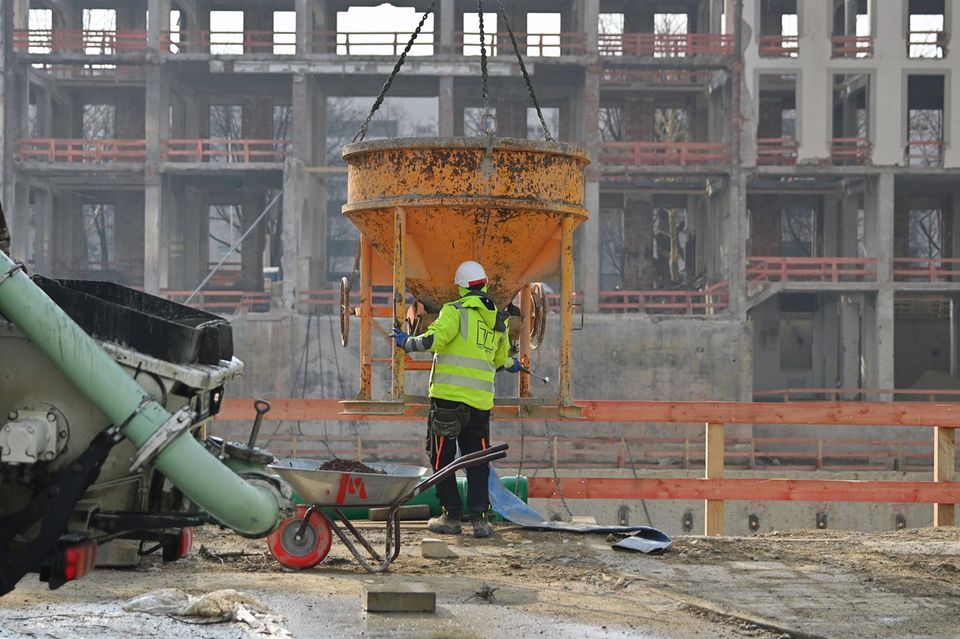 Großbaustelle in München – das Tempo beim Wohnungsbau ist deutlich zu langsam