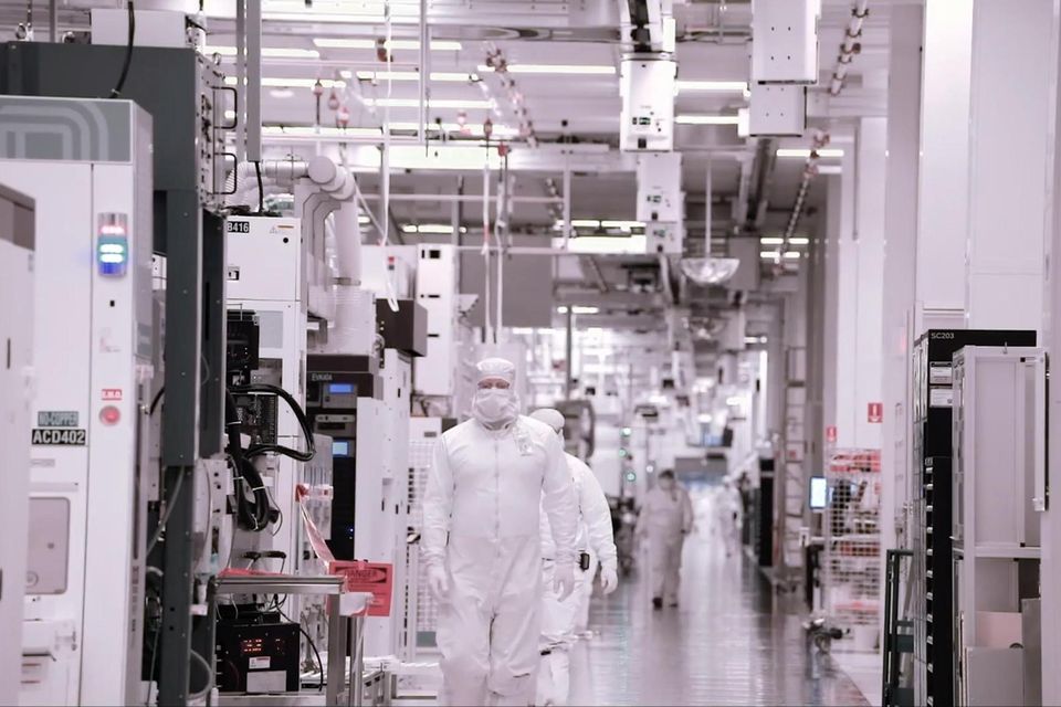 Arbeiter in Fabrik
