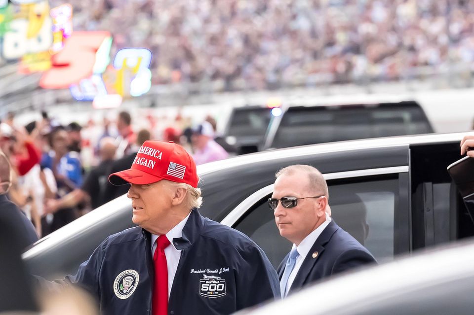 US-Präsident Donald Trump will mehr Macht im Weißen Haus bündeln