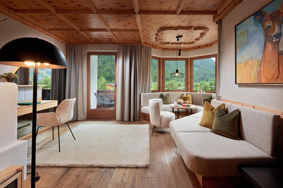Die Zimmer im „Jagdhof“ sind alle individuell gestaltet und vereinen Komfort mit heimeliger Eleganz