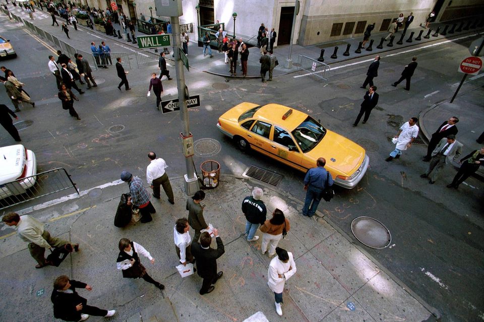 Die Straßenkreuzung Wall-Street/Nassau-Street im Jahr 1998