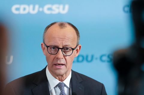Friedrich Merz spricht zur Presse