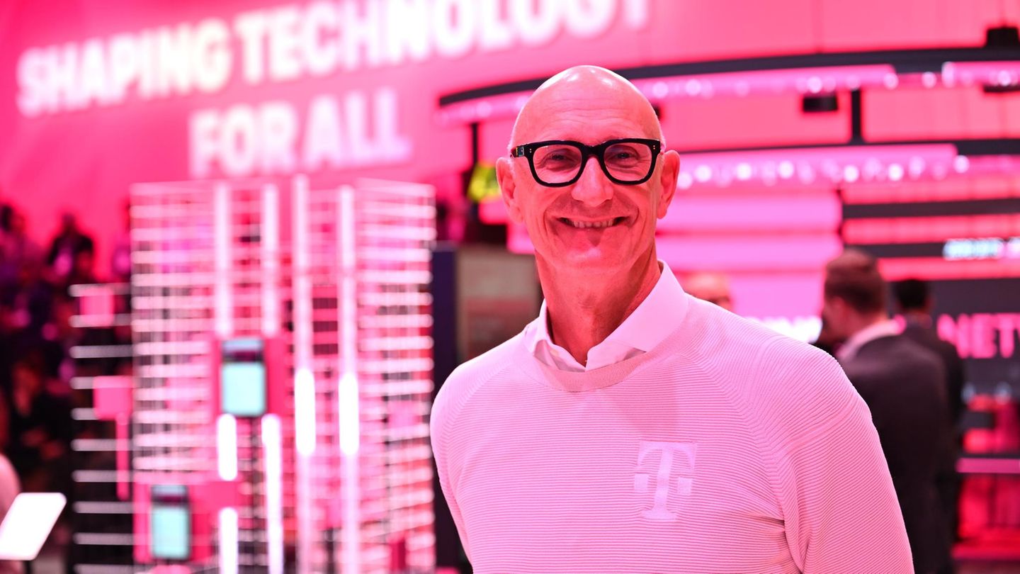 Telekom-Chef: „Mit 270 Behörden zu tun“ – Höttges fordert Musk-Behörde für Europa