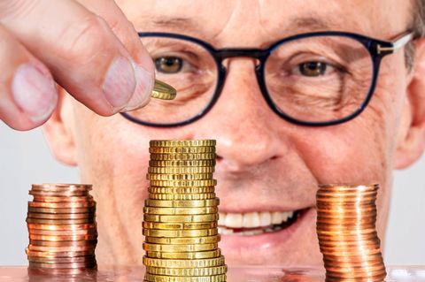 Der mögliche kommende Kanzler will Milliarden in Verteidigung und Infrastruktur investieren