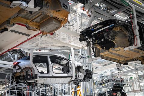 Volkswagen-Werk in Emden. Der Wolfsburger Auto-Konzern steckt tief in der Krise.