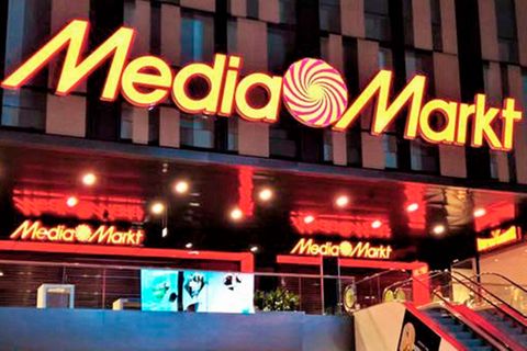 Eine Filiale von Mediamarkt in Leipzig. Der Mutterkonzern Ceconomy will am stationären Handelsnetz festhalten.
