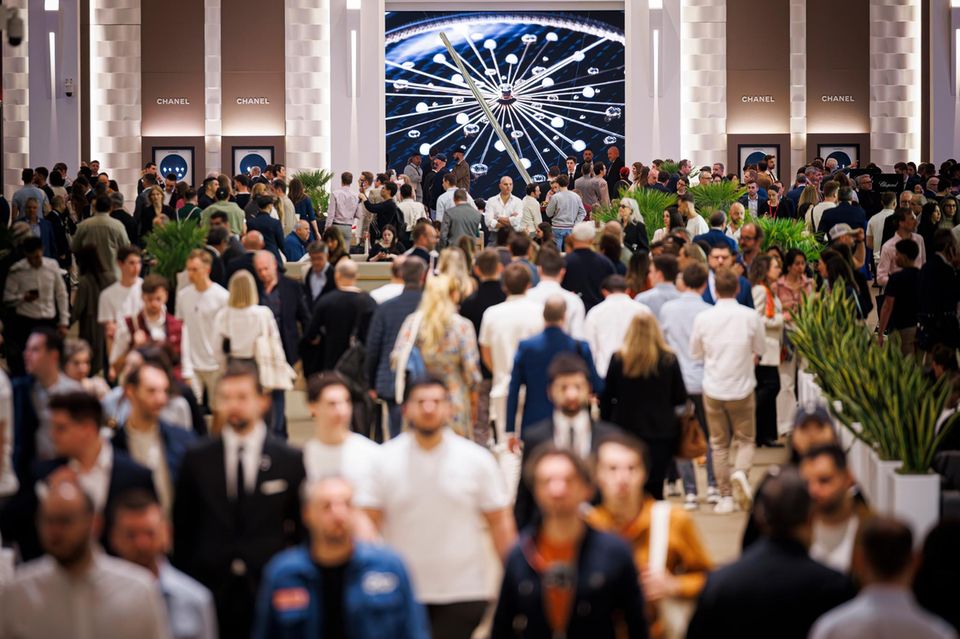 Volle Hütte – auch in diesem April werden um die 50.000 Fach- und Privatbesucher in den Genfer Messehallen erwartet