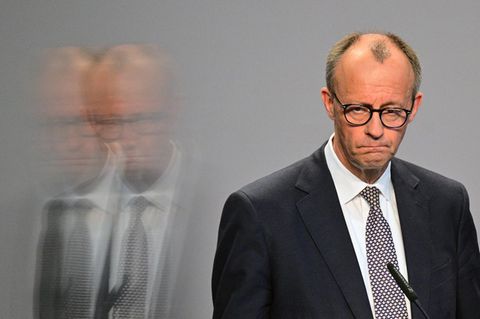 Unions-Kanzlerkandidat Friedrich Merz bei der Vorstellung des Koalitionsvertrages