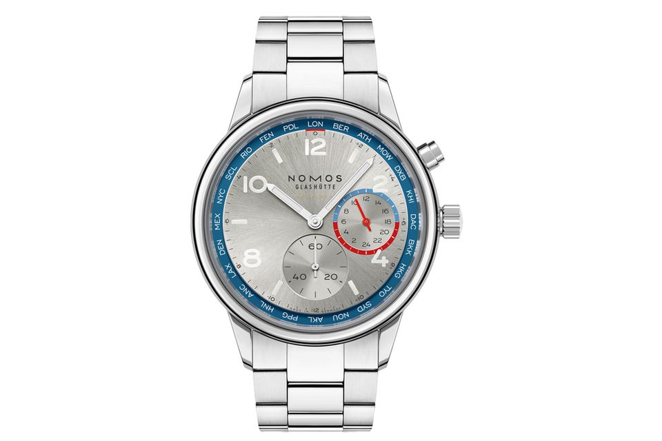 „Club Sport neomatik Weltzeit“  Durchmesser: 40 mm  Preis: 3940 Euro
