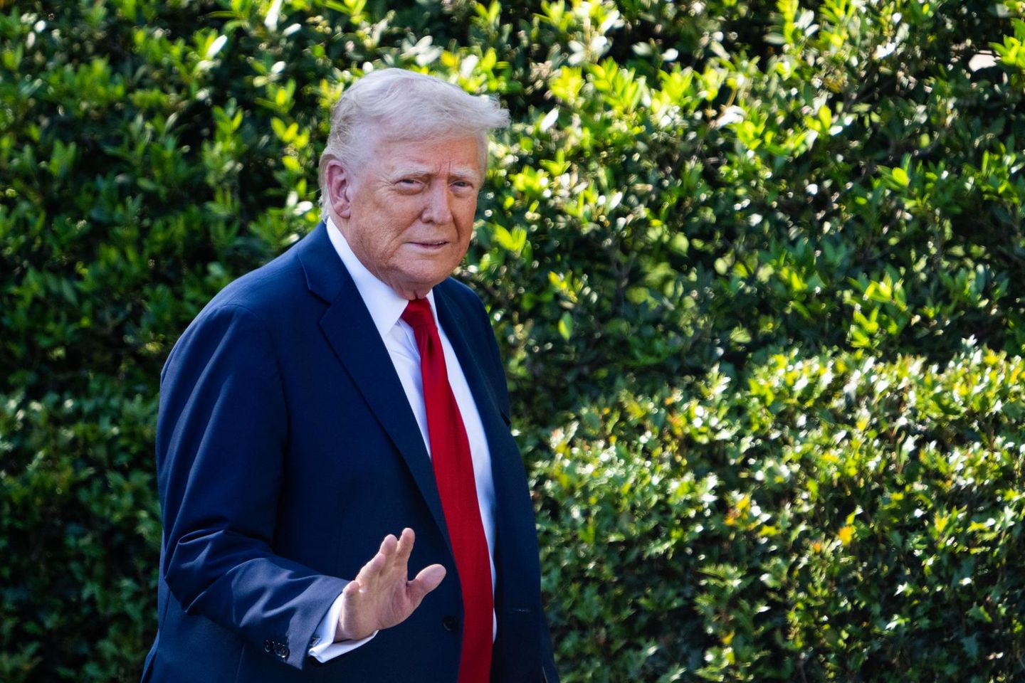 Donald Trump im Garten des Weißen Hauses