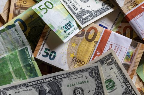 Geldscheine verschiedener Währungen