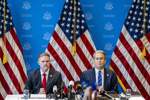 Der US-Handelsbeauftragte Greer und US-Finanzminister Bessent sprechen in Genf zur Presse
