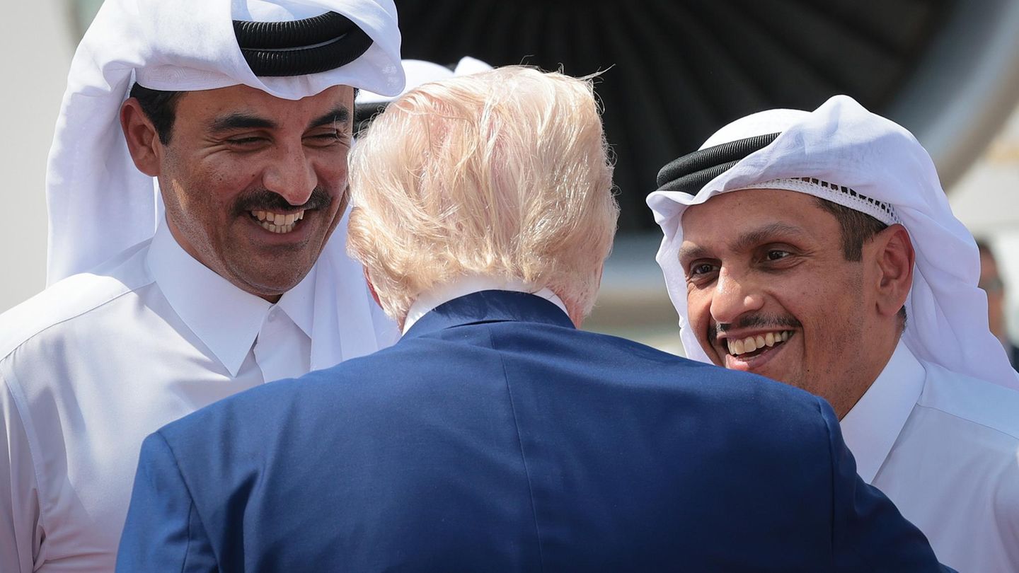Trump in Nahost: Gebt her, eure Kohle! | Capital+