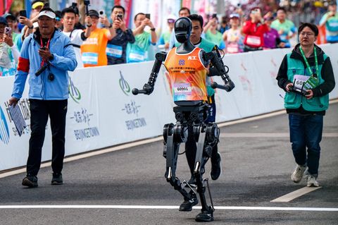 Humanoider Roboter Halbmarathon