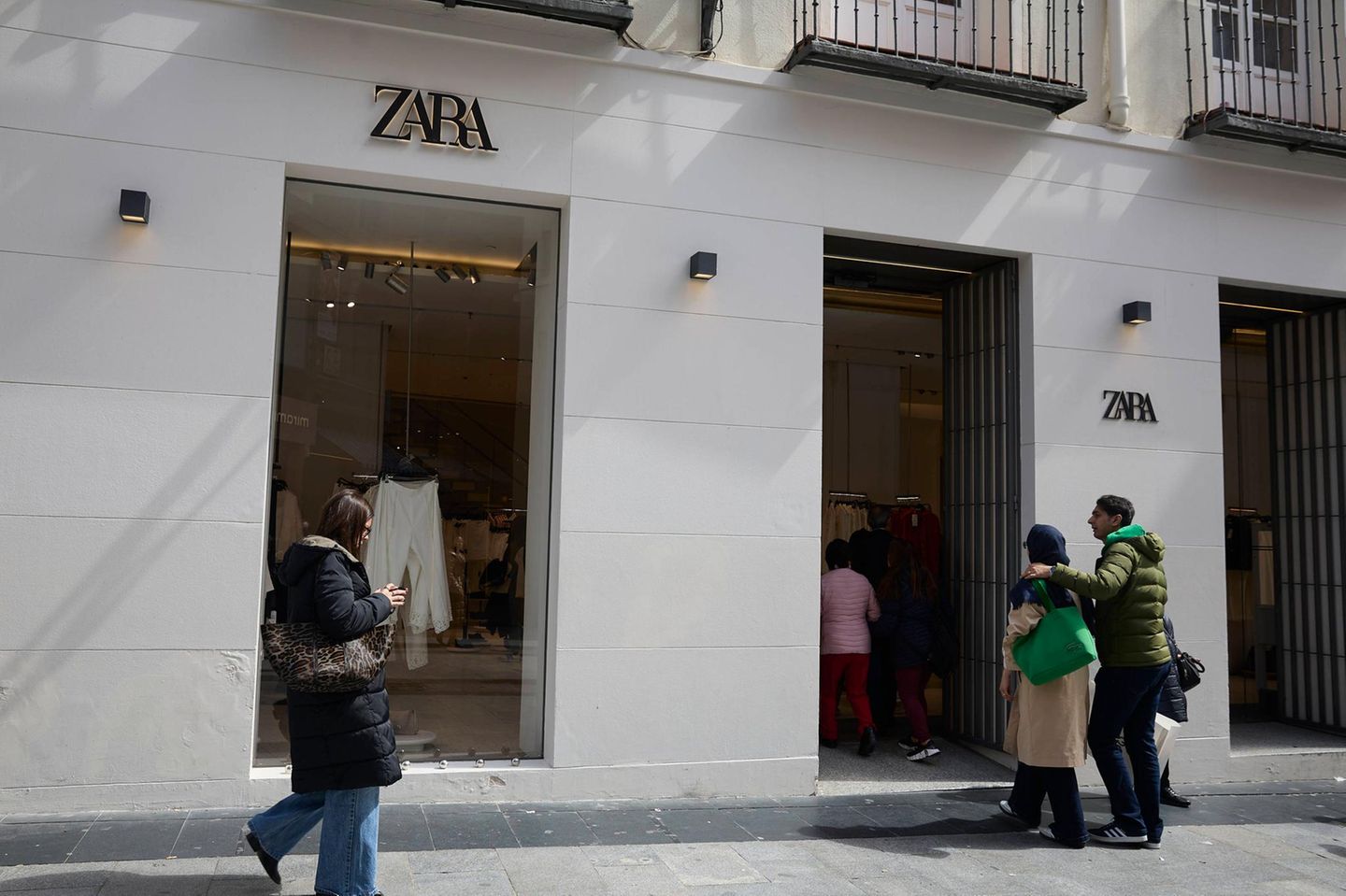 Zara Store