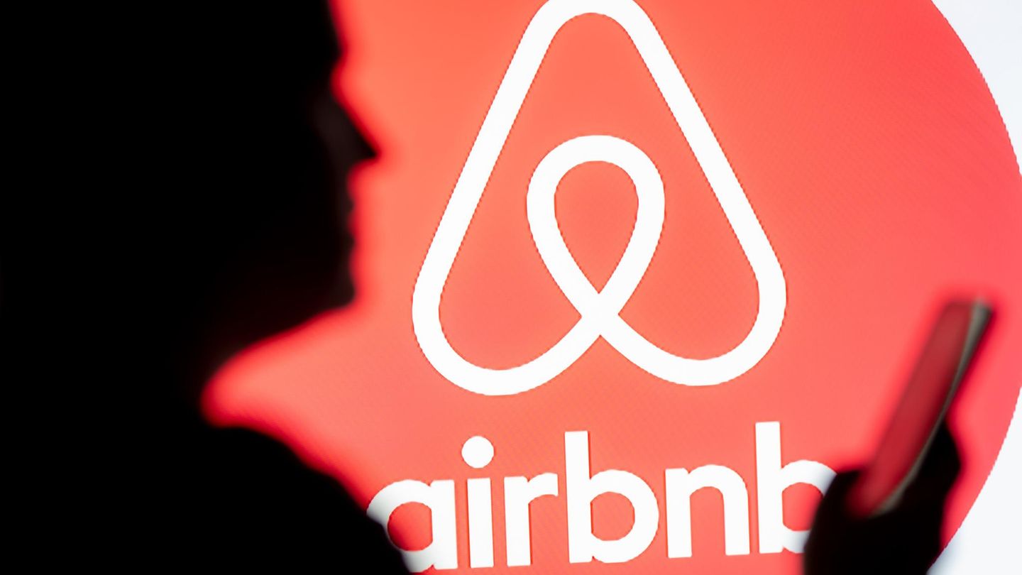 Airbnb attempts reinvention with festival partnership Lollapalooza