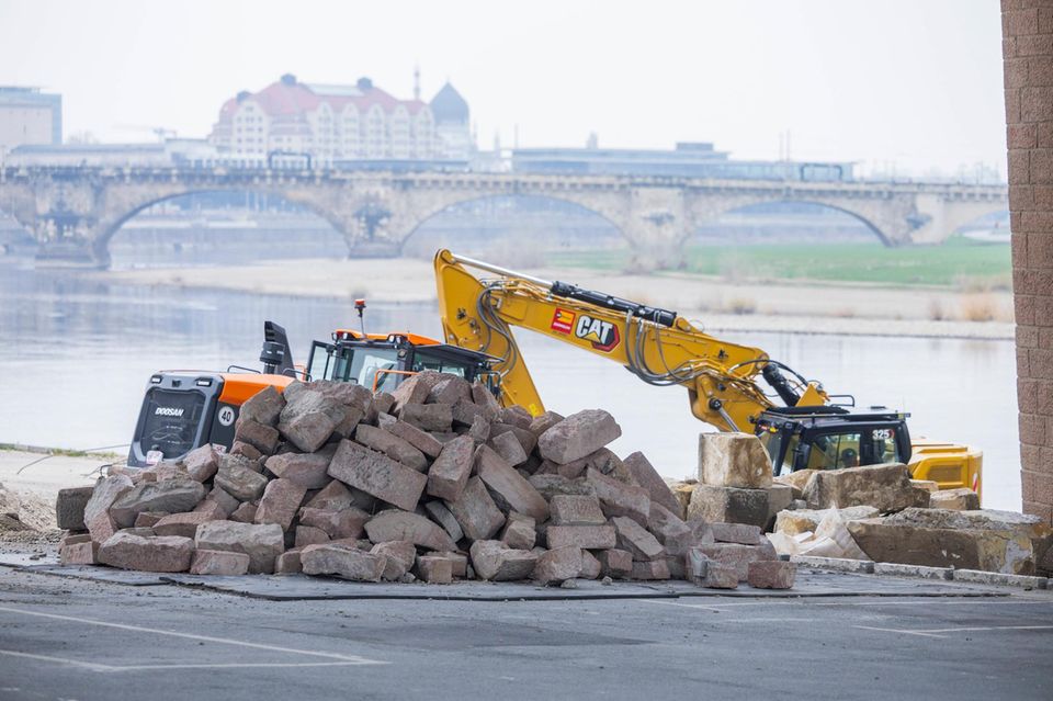Infrastruktur: Carolabrücke in Dresden