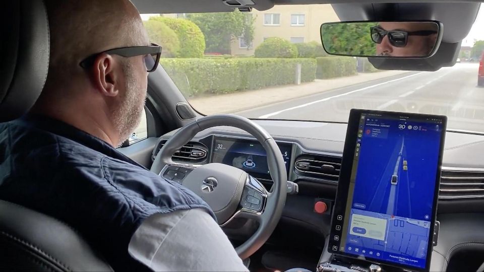 Autonomes Auto Kira
