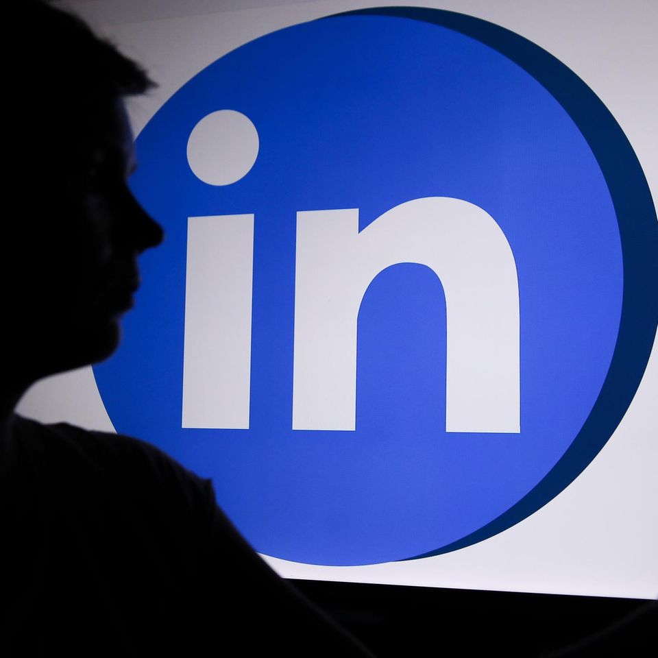 Linkedin oder Xing besser für Jobsuche & Karriere? - Capital.de